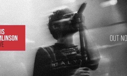 Louis Tomlinson lança álbum ao vivo às vésperas de shows no Brasil