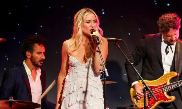 Kate Hudson anuncia primeiro álbum da carreira ‘Glorious’; saiba mais sobre o projeto