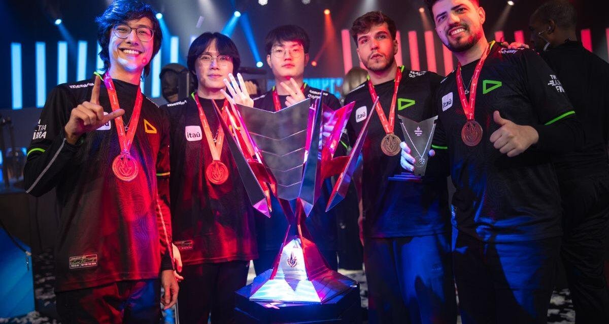 Loud atropela a paiN Gaming e conquista o tetra no CBLOL
