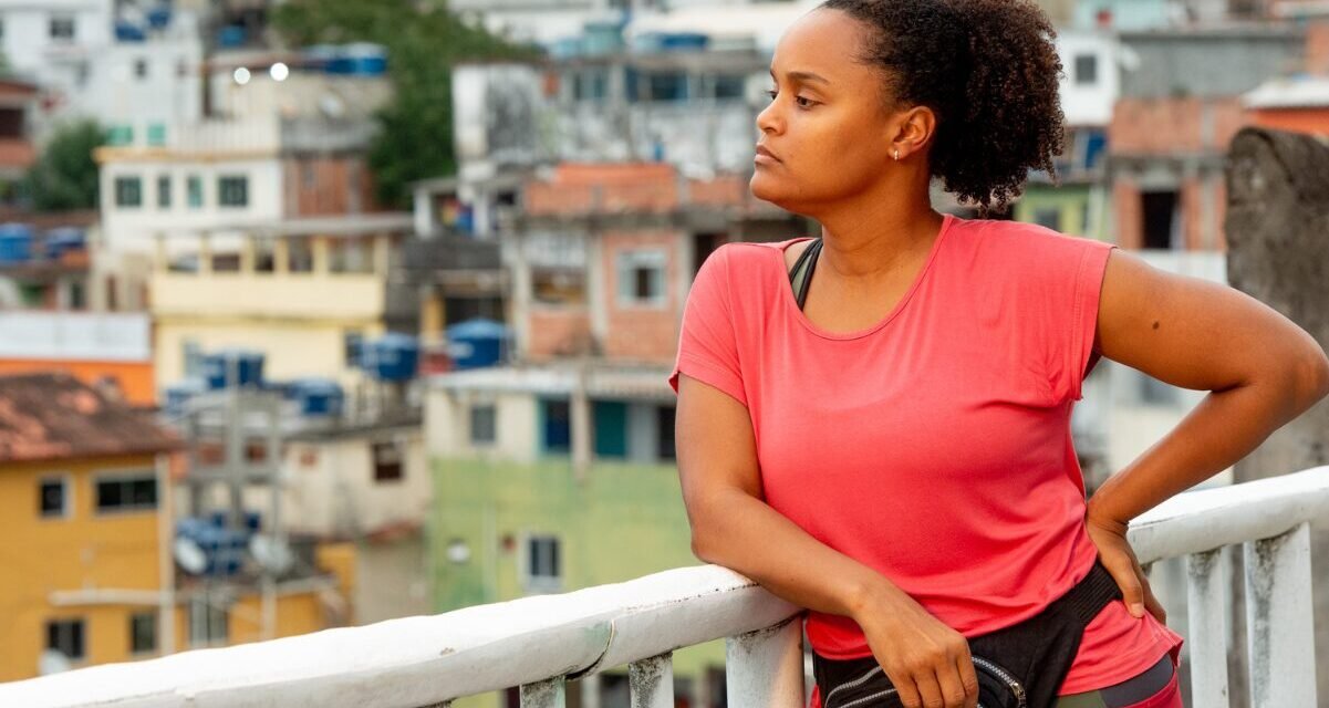 “A Festa de Léo”, primeiro filme do Nós do Morro, chega dia 30 de maio nos cinemas
