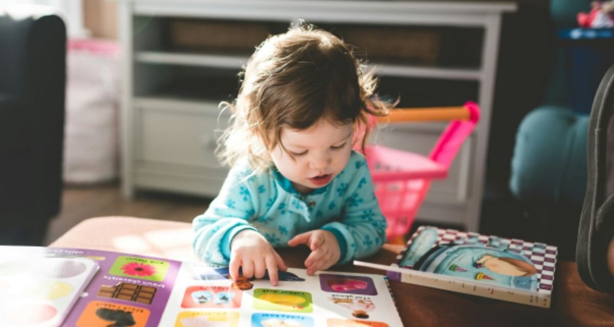 Leitura na primeira infância: maior desenvolvimento emocional