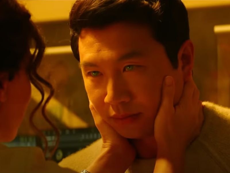 Simu Liu no filme Atlas da Netflix
