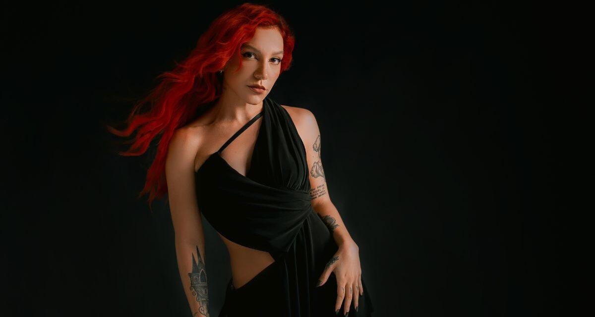 Priscilla explica conceito e referências de novo álbum: “eu sou uma artista de obra”