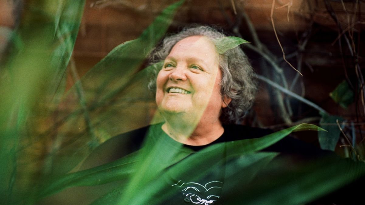 Léa Freire no documentário "A Música Natureza de Léa Freire"