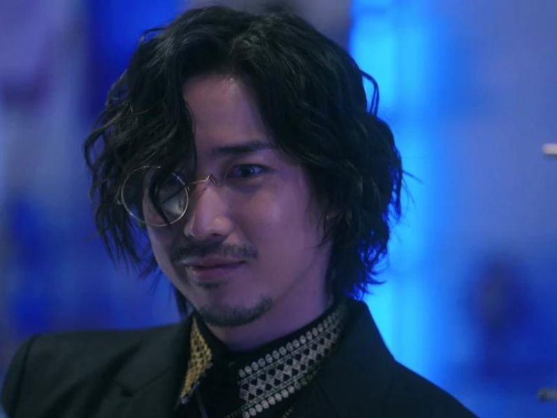 Análise | Kamen Rider Gotchard: Muita alquimia e pouco chute na cara
Glion