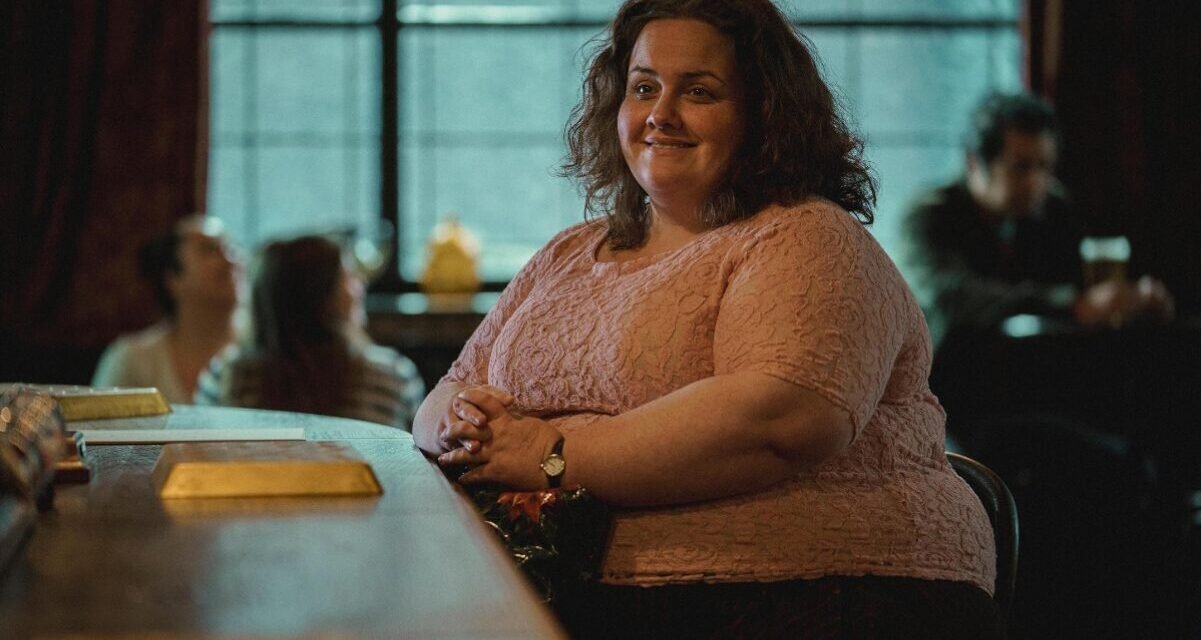 Jessica Gunning vence categoria Melhor Atriz Coadjuvante em Minissérie no Emmy 2024