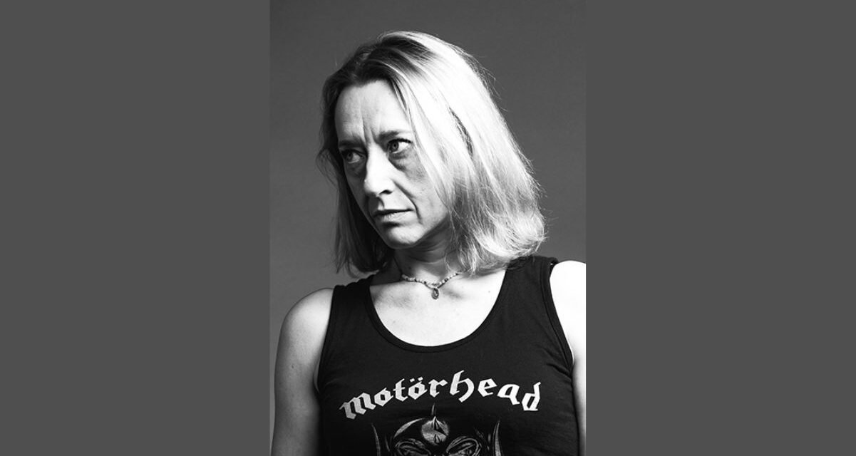 Conheça Virginie Despentes: ícone da literatura feminista moderna