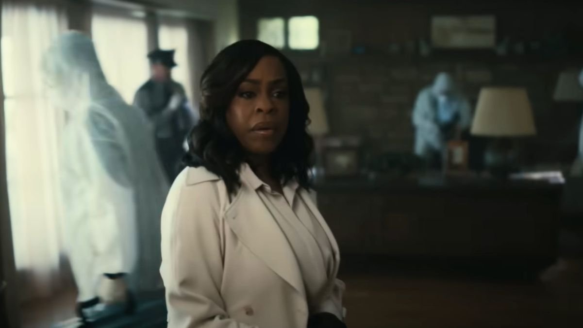 Grotesquerie  Niecy Nash