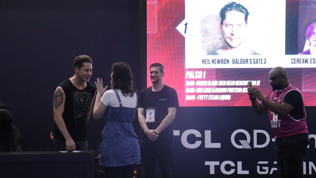 Meet & Greet TCL - Neil Newbon - segundo dia BGS 2024