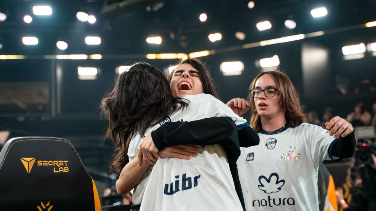 MIBR comemorando por Jian Chen Riot Games