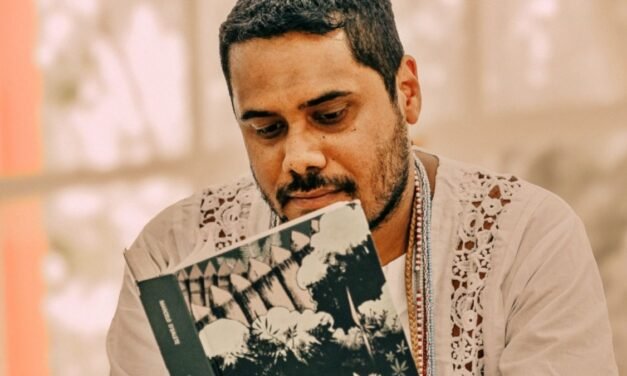 Orixás para crianças: “O catador de histórias” de Edmar Neves