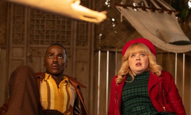 Doctor Who | Especial de Natal ganha novo trailer com Nicola Coughlan e Ncuti Gatwa