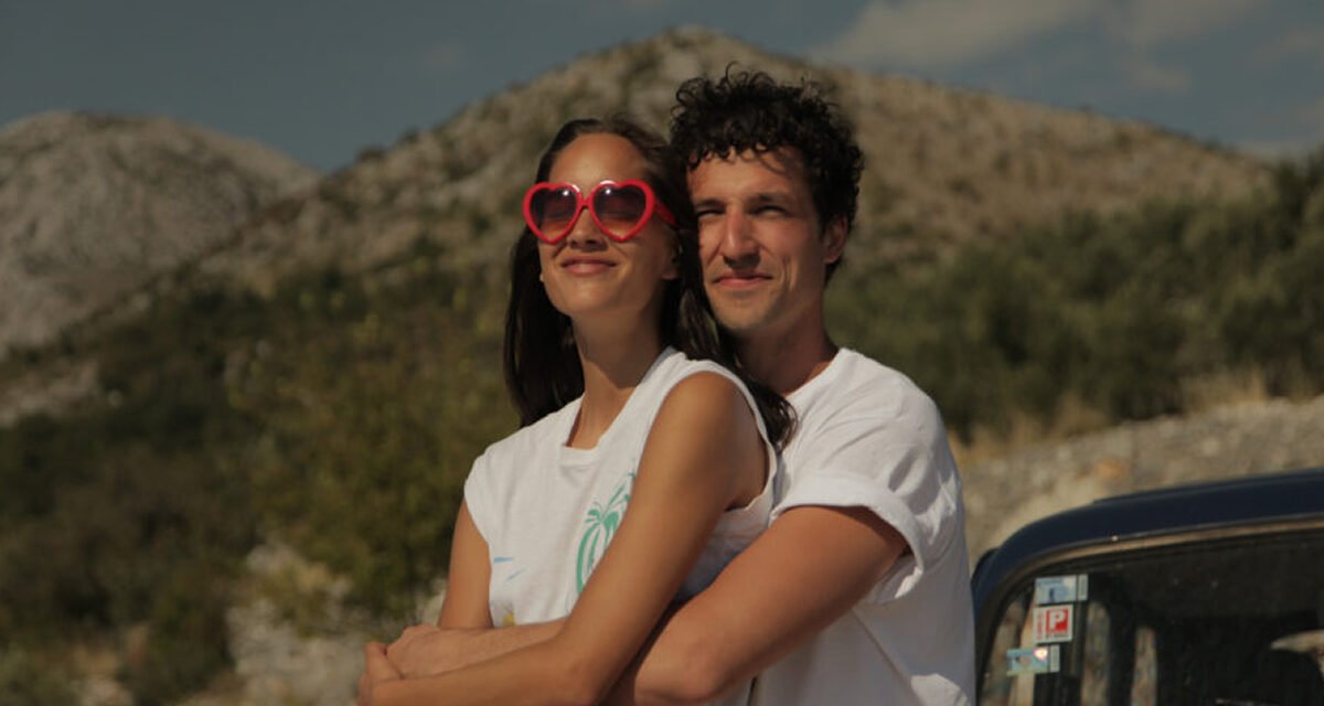 Crítica – A PERFECT LOVE STORY