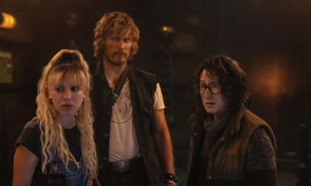 Filme com Millie Bobby Brown e Chris Pratt ganha trailer