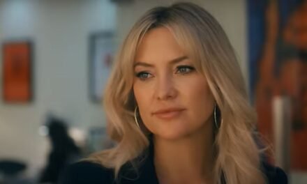 A Dona da Bola: Kate Hudson irá estrelar série de Mindy Kaling; assista o trailer
