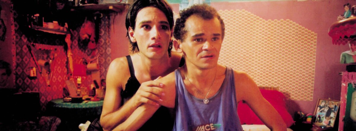 Rodrigo Santoro e Gero Camilo em "Carandiru"