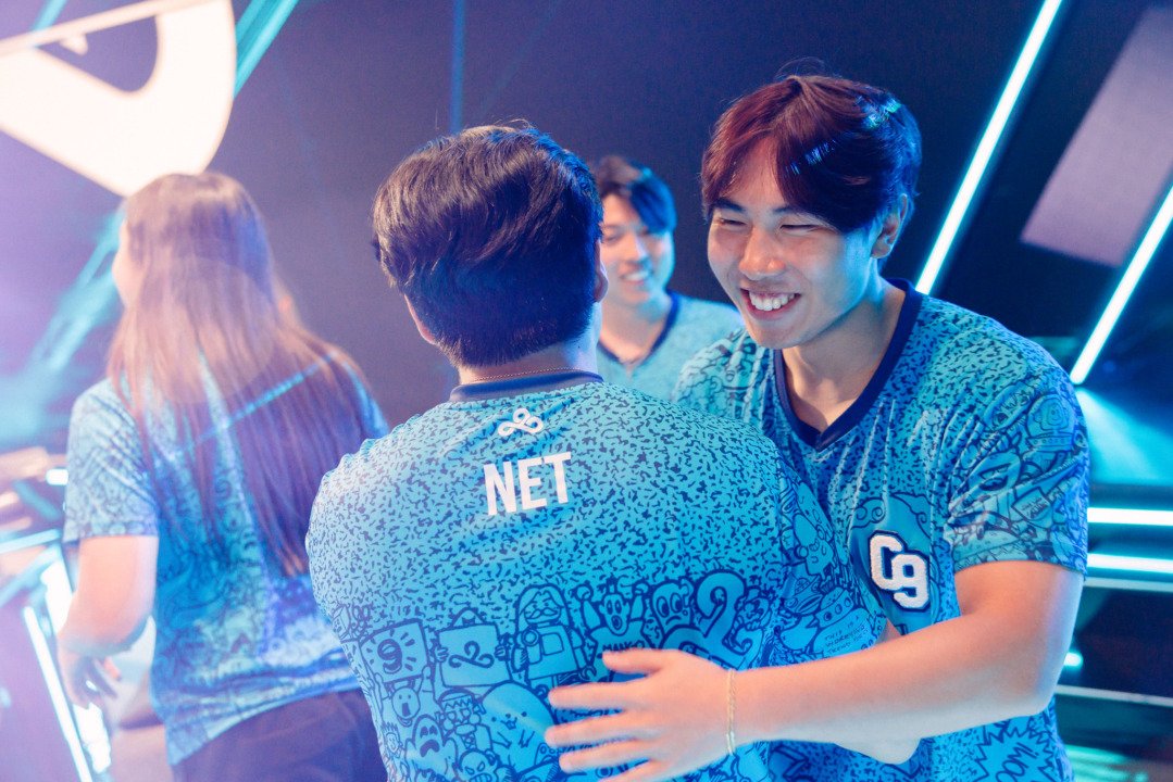 C9