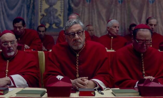 Oscar 2025 | Conclave leva Melhor Roteiro Adaptado
