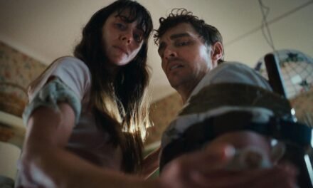 Juntos | Dave Franco e Alison Brie se tornam um só corpo em filme de terror