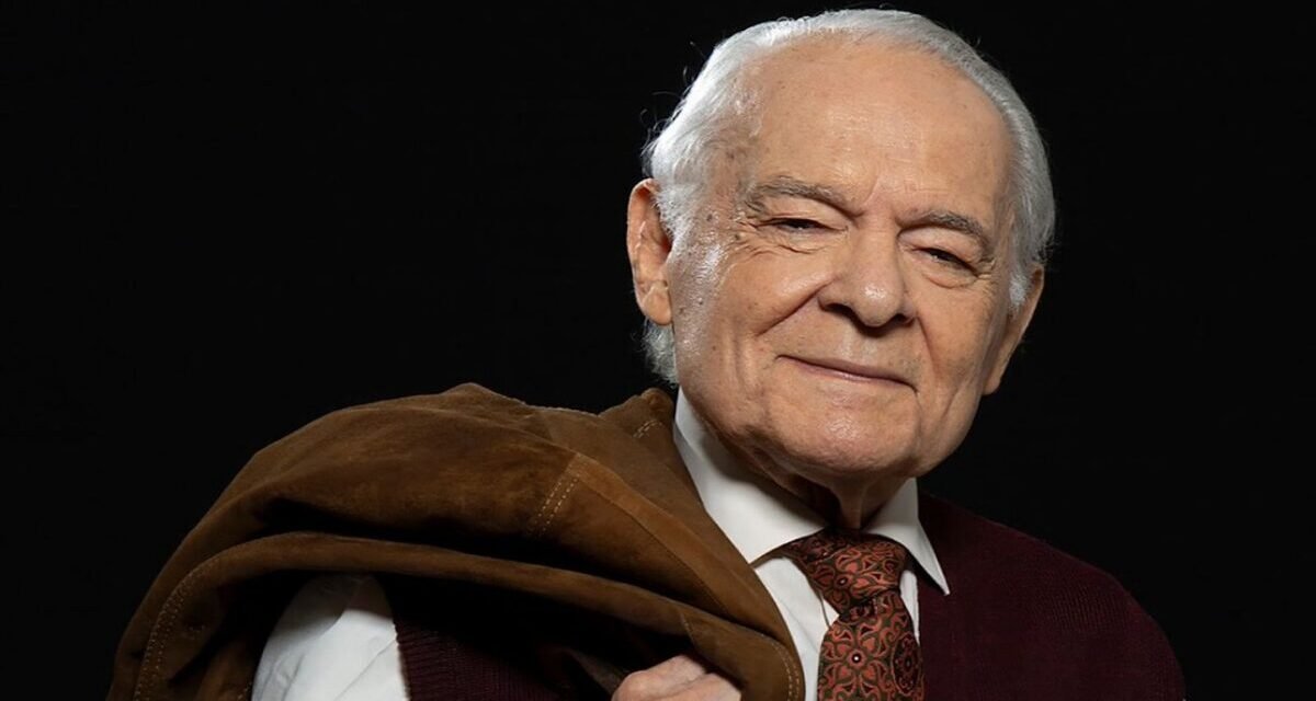 Monólogo de Othon Bastos ganha versão em livro
