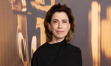 Fernanda Torres recebe convite para integrar Academia do Oscar