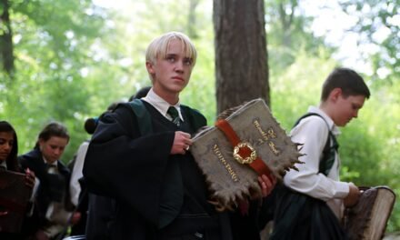 Draco Malfoy está de volta: Tom Felton retornará ao universo Harry Potter