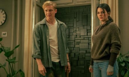 Crítica | Brick aposta em suspense psicológico com atmosfera sufocante