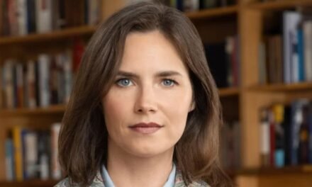 Conheça livros escritos por Amanda Knox sobre sua história