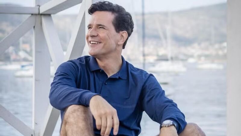 Daniel de Oliveira como Lars Grael
