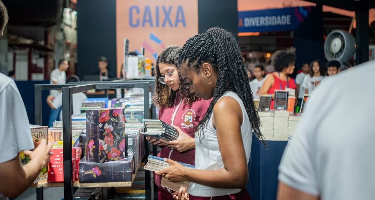 Fliparacatu 2025 debate a “encruzilhada” da Literatura