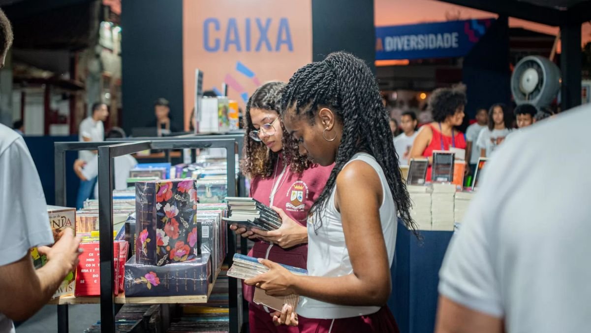 Imagem da Fliparacatu 2025.