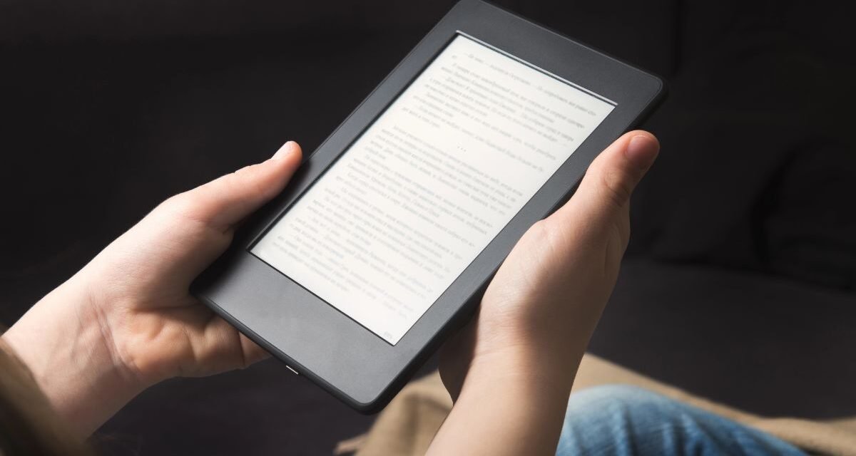 Kindles antigos perdem acesso à loja da Amazon em 20 de maio