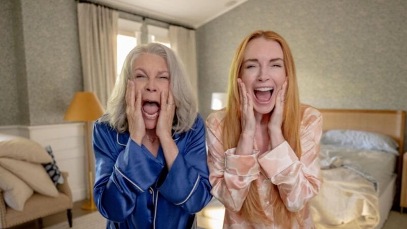 Novo filme de Jamie Lee Curtis e Lindsay Lohan chega aos cinemas