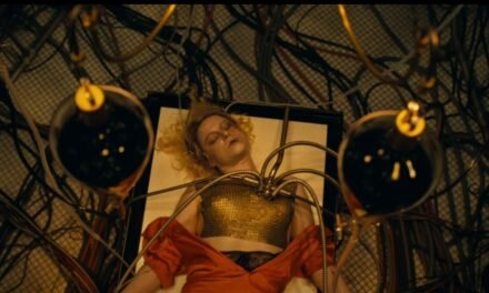 A Noiva! | Maggie Gyllenhaal dá nova vida para a Noiva de Frankenstein