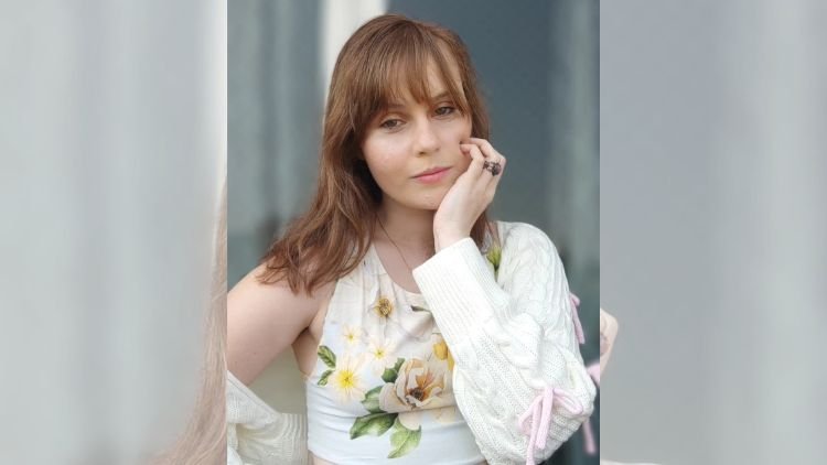 Autora Laura Redfern Navarro