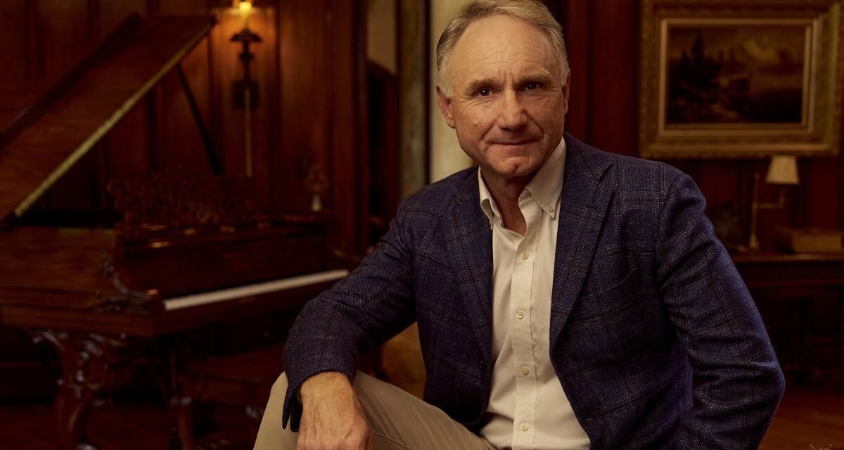 Dan Brown lança “O Segredo Final” após oito anos distante do mercado