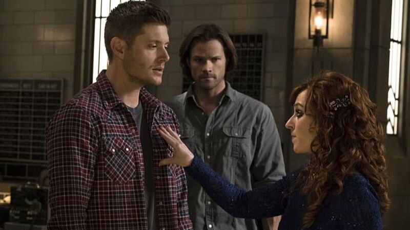 Dean, Sam e Rowena