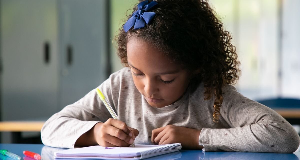 Dia Mundial da Alfabetização | Como incentivar a leitura na infância