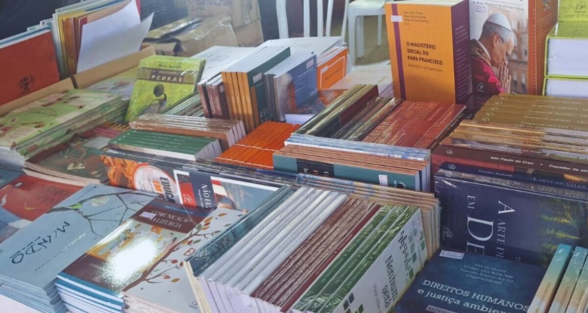 Paulinas Editora participa da 1ª Bienal do Livro do Pantanal