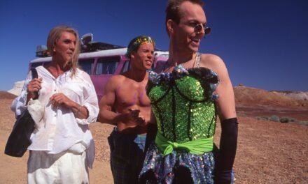 Terence Stamp deixou cenas gravadas para sequência de ‘Priscilla’