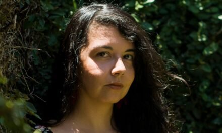 Rafaela Kawasaki transforma memórias em ficção