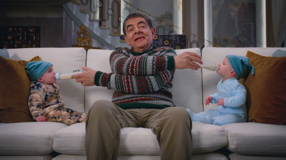 Review | “Homem x Bebê”: Rowan Atkinson se perde em seu próprio jogo