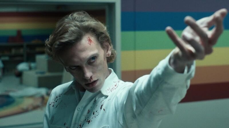 Jamie Campbell Bower em "Stranger Things"