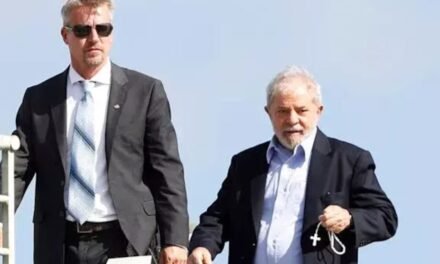Obra de Jorge Chastalo Filho, agente da PF, aborda prisão de Lula