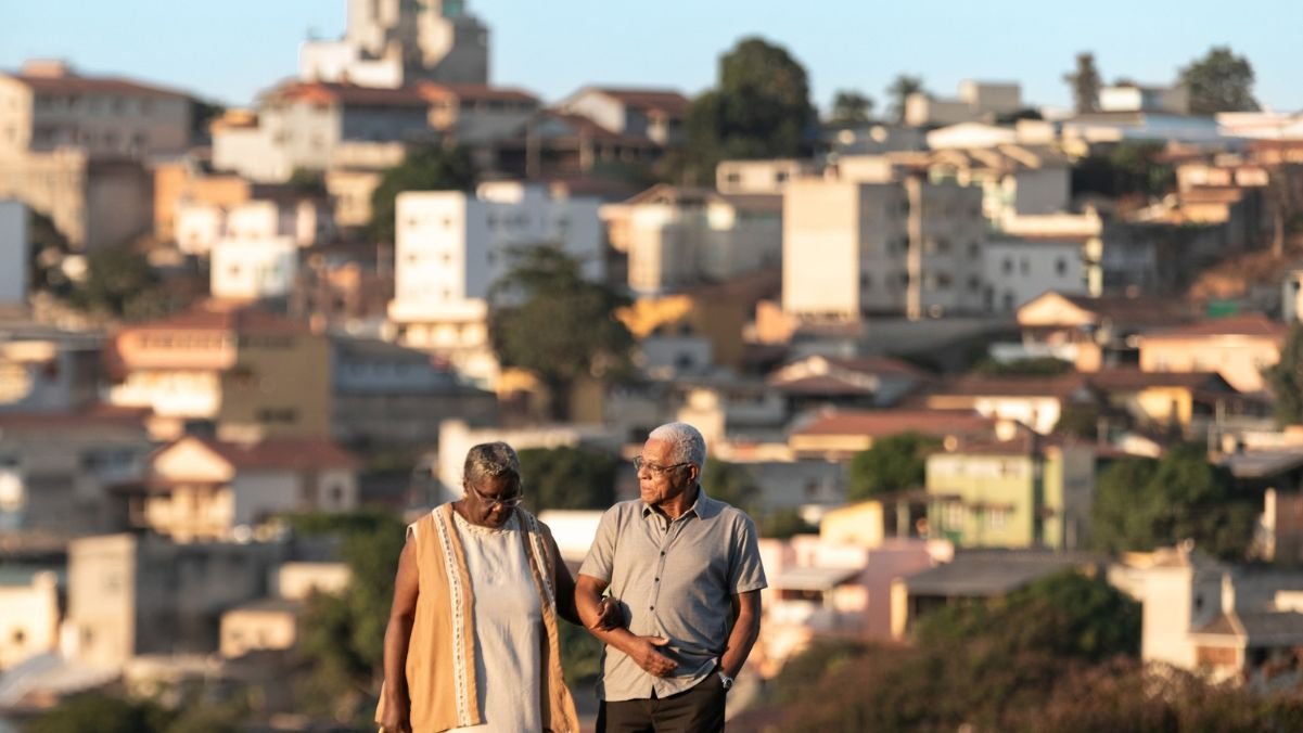 “Se Eu Fosse Vivo... Vivia”