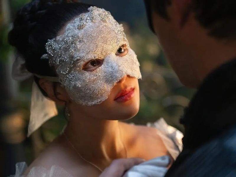 Yerin Ha interpreta Sophie Baek, protagonista feminina da quarta temporada de Bridgerton | Crédito: Netflix
