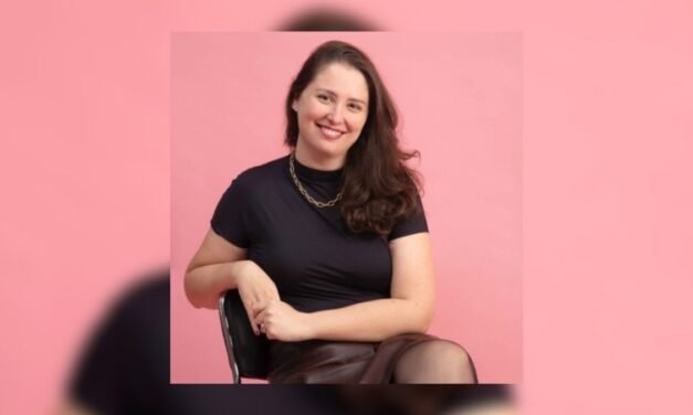 Conheça Ray Tavares, autora de Os 12 Signos de Valentina