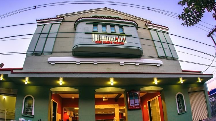 O Cine Santa Tereza foi reinaugurado em 2016.