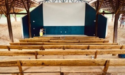 Conheça o Cinema Comunitário Krahô, primeiro cinema em terra indígena do Brasil