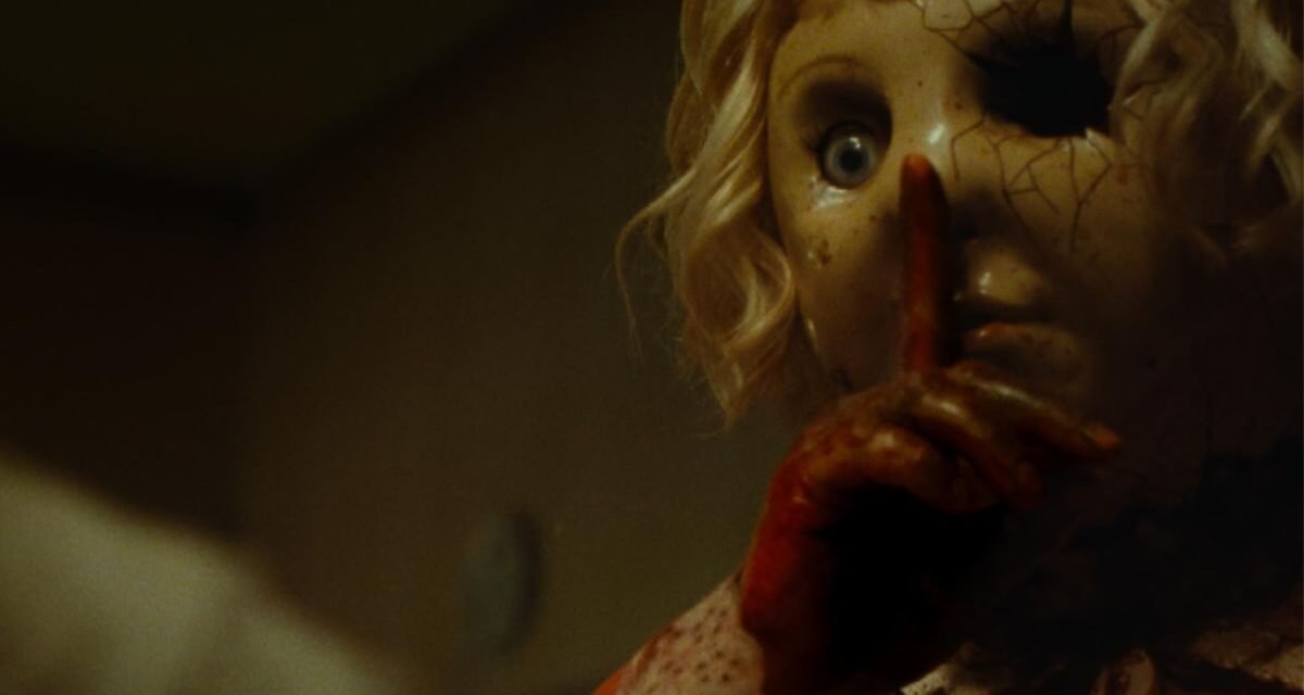 Dolly – A Boneca Maldita | Filme acompanha sequestro que vira luta pela sobrevivência